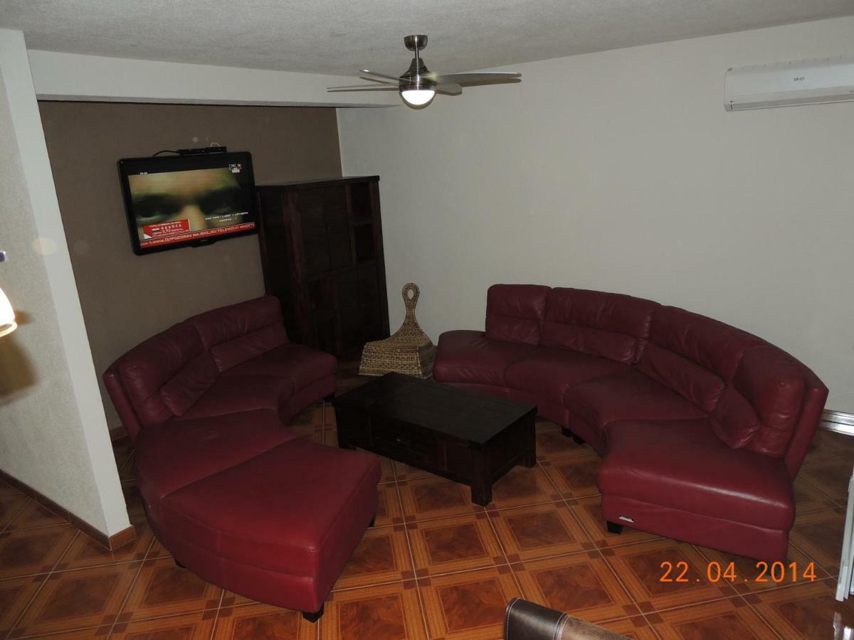 Apartments Naomi And Marsel Τρογκίρ Εξωτερικό φωτογραφία