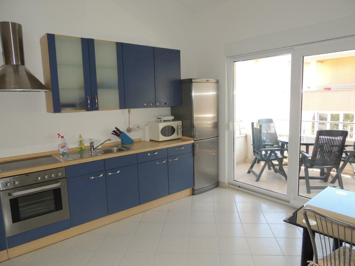 Apartments Naomi And Marsel Τρογκίρ Εξωτερικό φωτογραφία