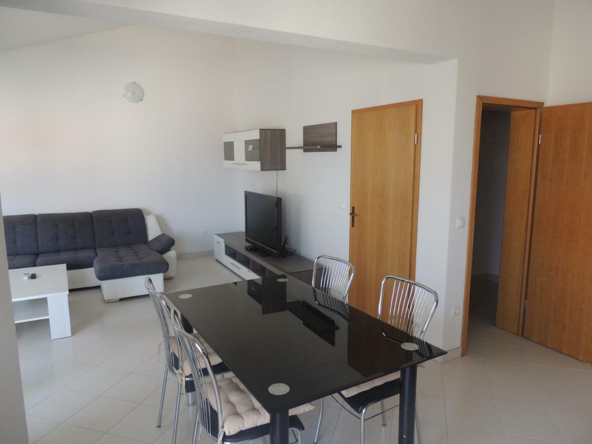 Apartments Naomi And Marsel Τρογκίρ Εξωτερικό φωτογραφία